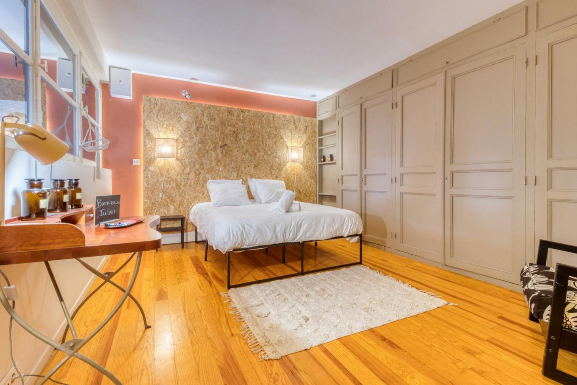 L'Atelier De L'Artiste - Lumineux - Calme - Wifi Apartment ดูเอ ภายนอก รูปภาพ
